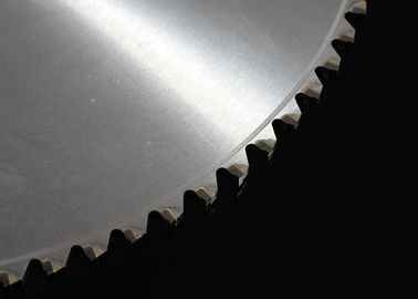 Brzeszczot z węglików spiekanych Brzeszczoty do cięcia metalu do aluminium odcinają się wyraźnie
