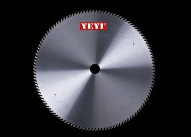 Wysoka dokładność Steel Wood Cutting pił tarczowych ostrzenie z CERATIZIT Porady