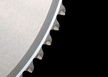 Tarcza do cięcia metalu z 80 zębami do cięcia stali, z japońską końcówką cermetalową