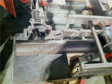 Semi - zautomatyzowane metalowa okrągła downspout walcowanie Machine z 11 stacji