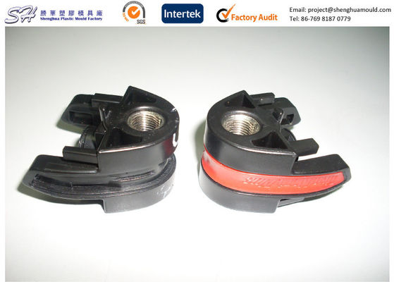 Stal nierdzewna Gwint Insert Molding + POM Formowanie wtryskowe prototypowania